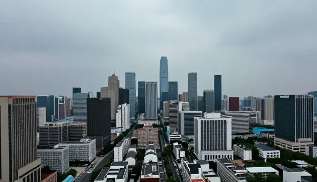 企业官网定制去哪儿，数据处理成关键